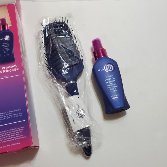 NIB It's a 10 Detangler Kit Everyday Miracle Hair Leave In and Brush - Picture 4 of 6